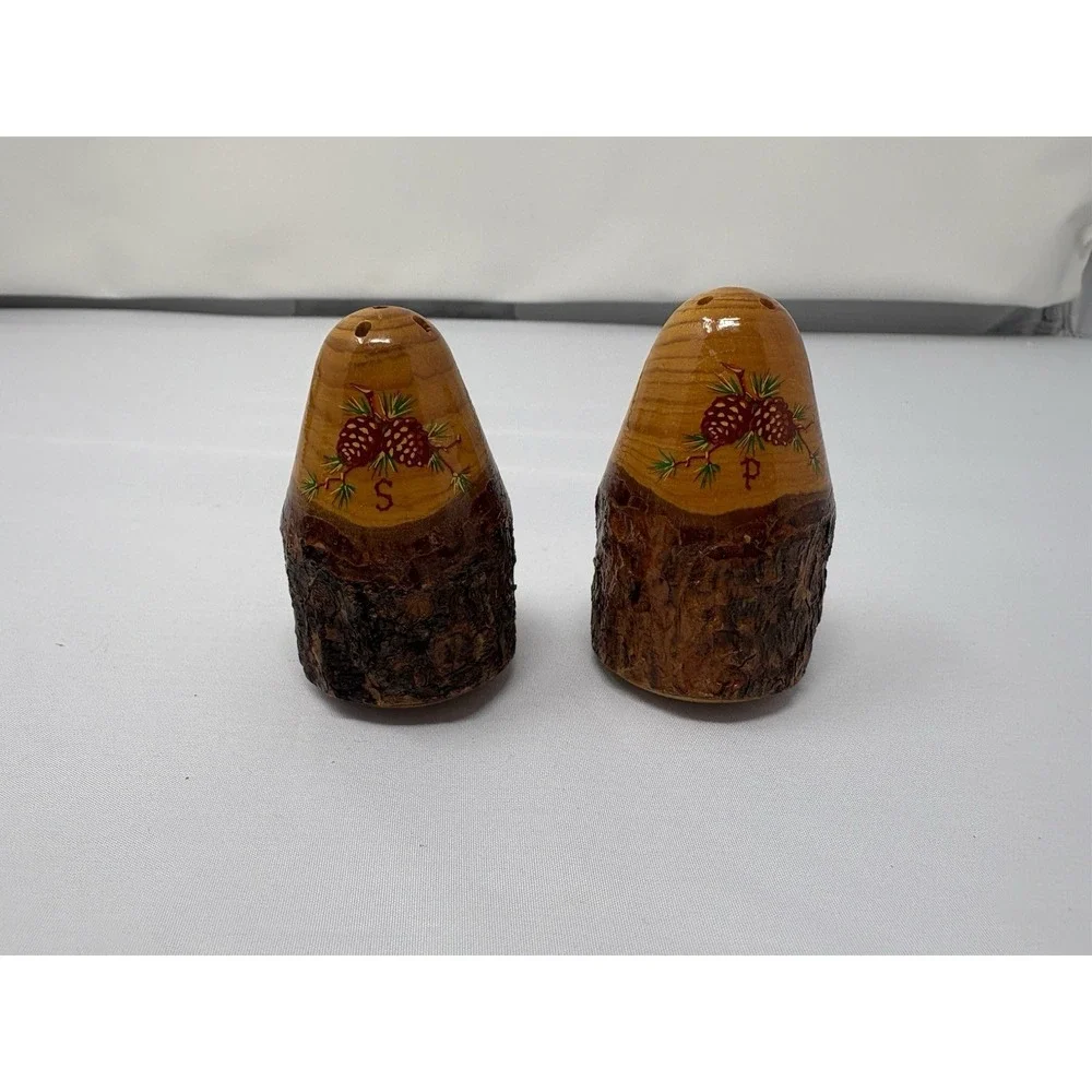 VTG Wooden Salt and Pepper Shakers Collector Set Wood Tree Bark Cheyenne Wyoming